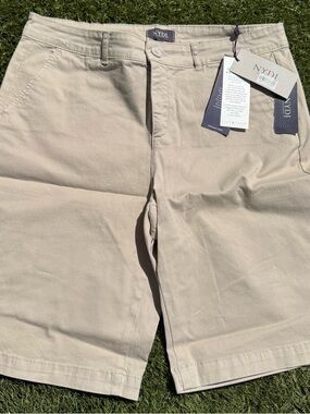 NYDJ  tan Stretch Chino Shorts